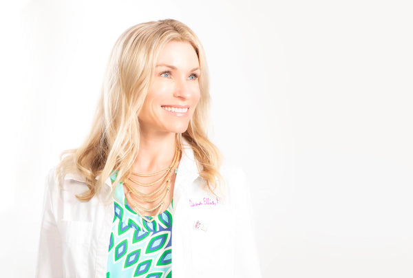 Photo of Dr. Dana Ellis, dermatologist who recommends The Deweffect eye balm