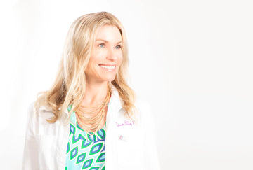 Photo of Dr. Dana Ellis, dermatologist who recommends The Deweffect eye balm  